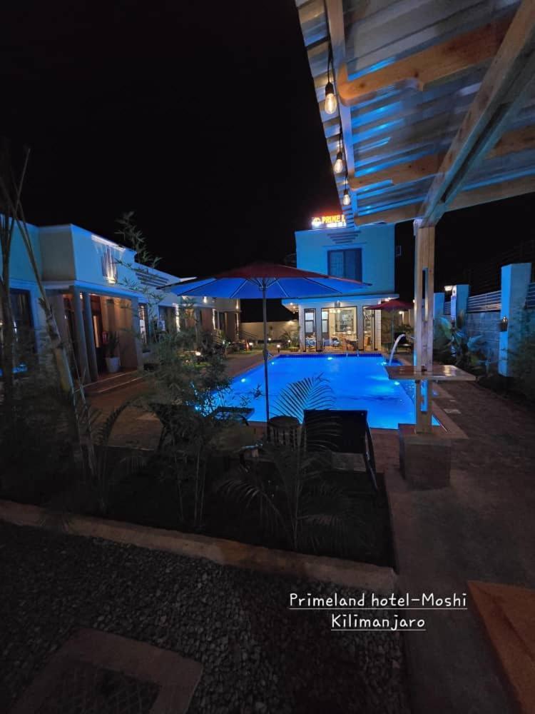 Primeland Hotel Moshi Exterior photo