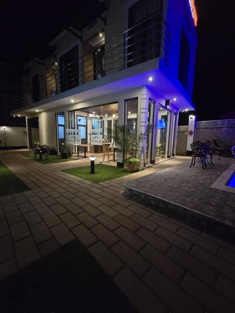 Primeland Hotel Moshi Exterior photo